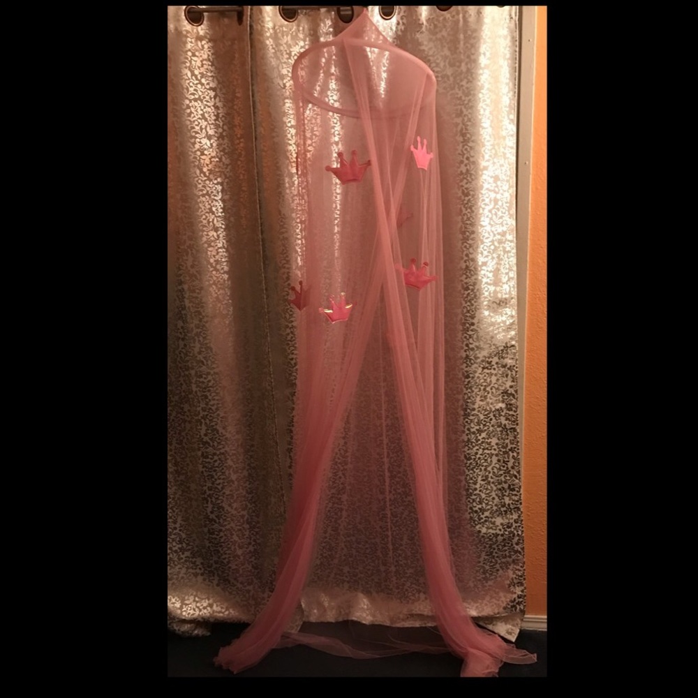 Pink canopy veil drape